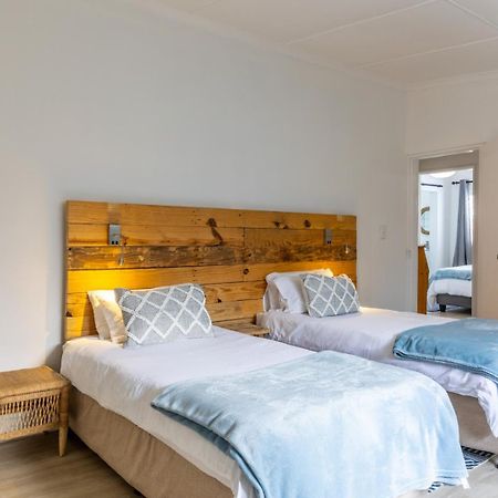 Atlantic Beach Cottage Langebaan Eksteriør bilde